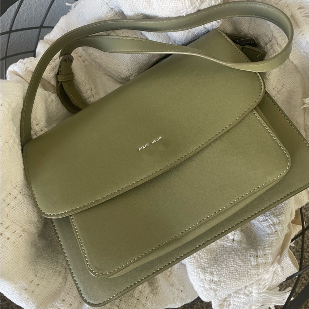 Vegan Leather Pixie Mood Purse